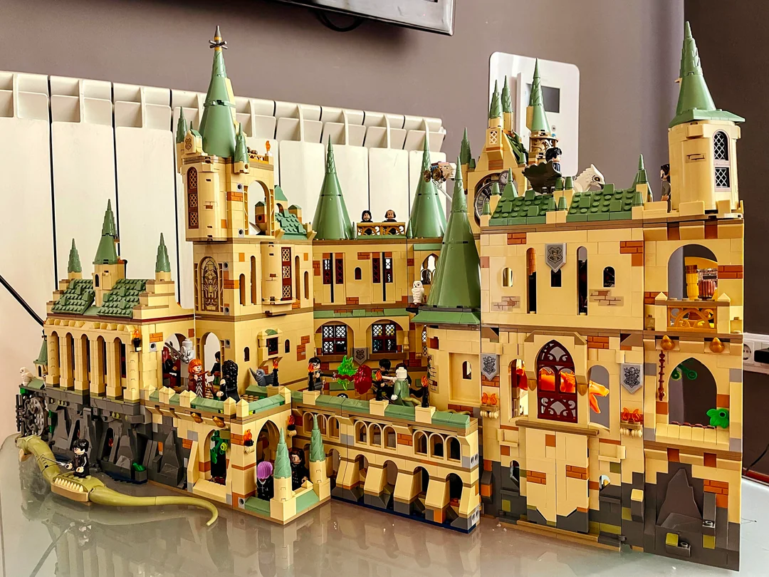 LEGO Harry Potter - Castelo de Hogwarts Modular